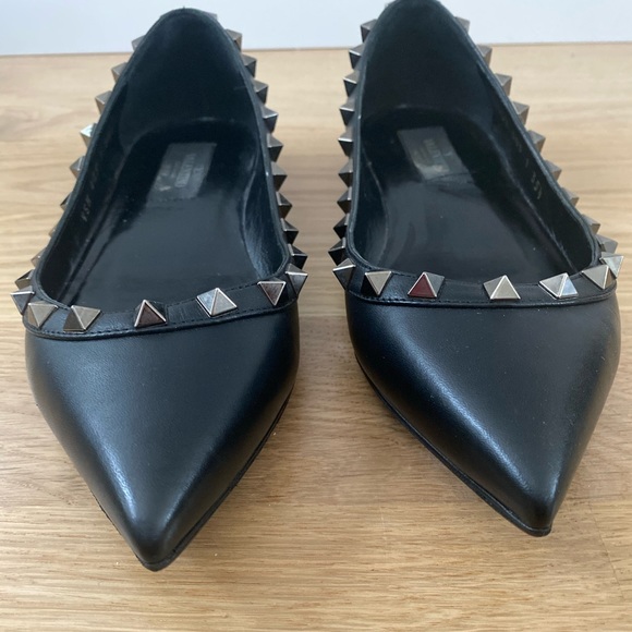 🖤 Valentino Rockstud Flats in excellent pre-owned condition. - Picture 3 of 11